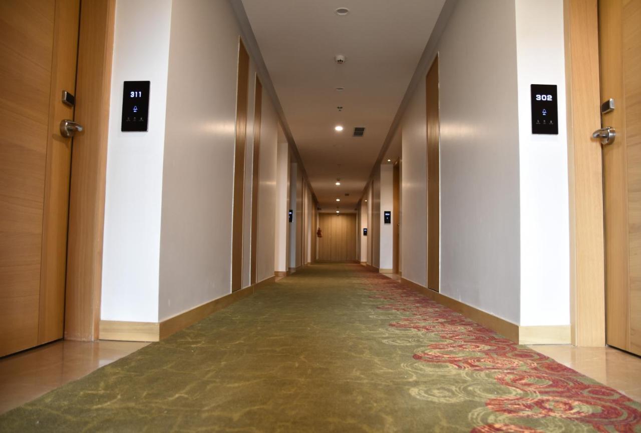 The Fern Residency Sarnath Hotell Varanasi Eksteriør bilde