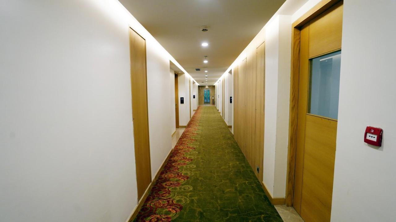 The Fern Residency Sarnath Hotell Varanasi Eksteriør bilde