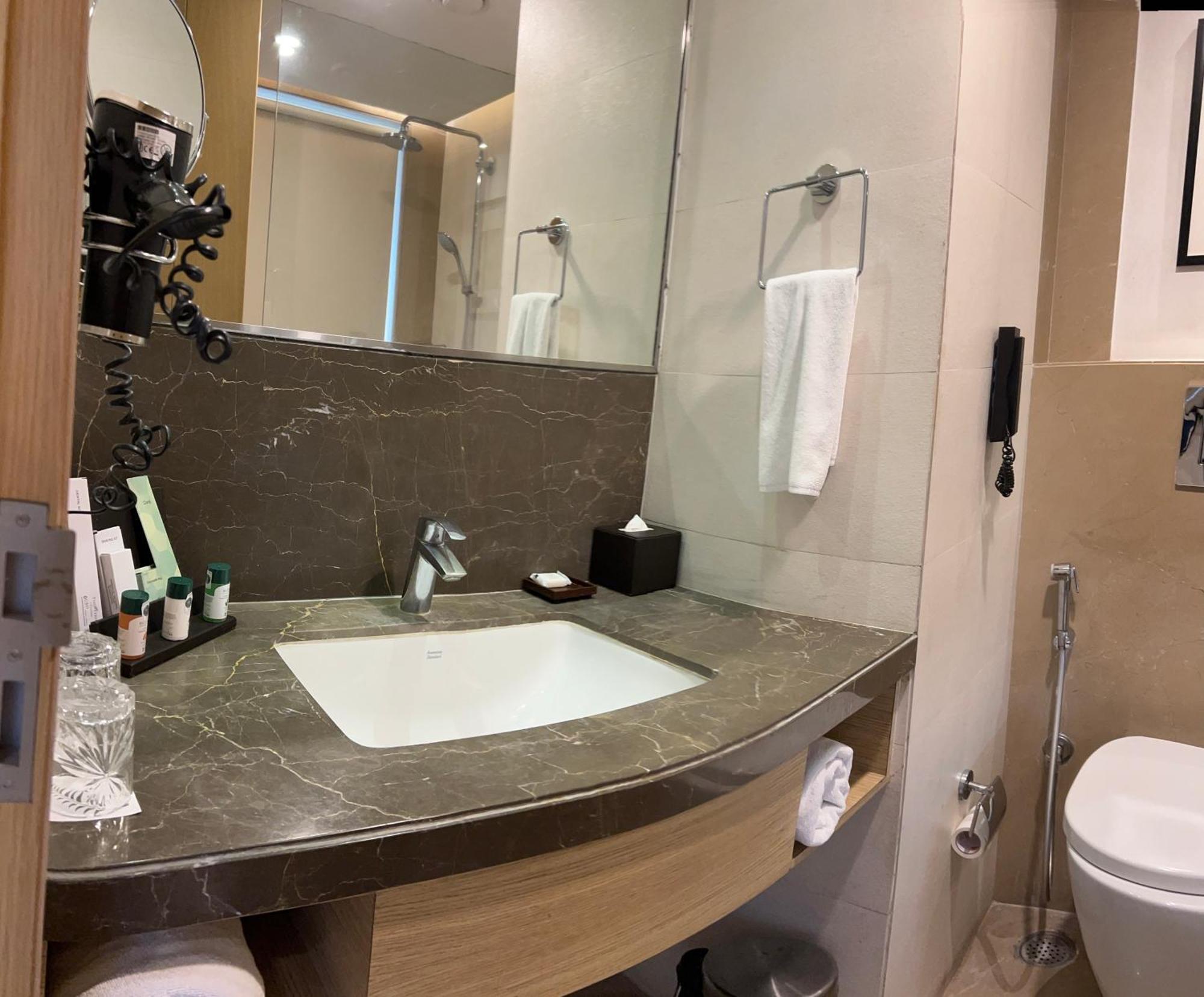 The Fern Residency Sarnath Hotell Varanasi Eksteriør bilde