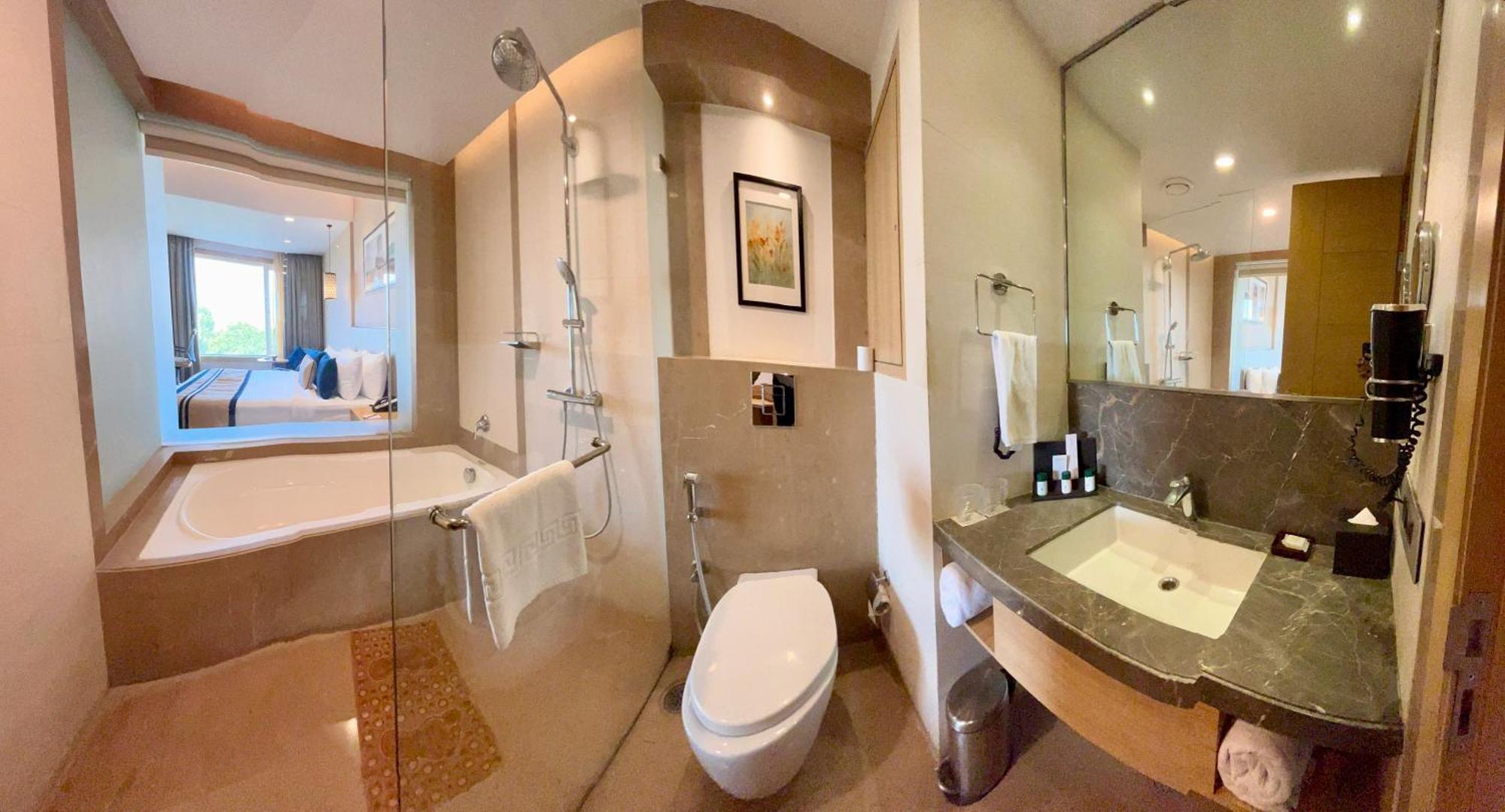 The Fern Residency Sarnath Hotell Varanasi Eksteriør bilde